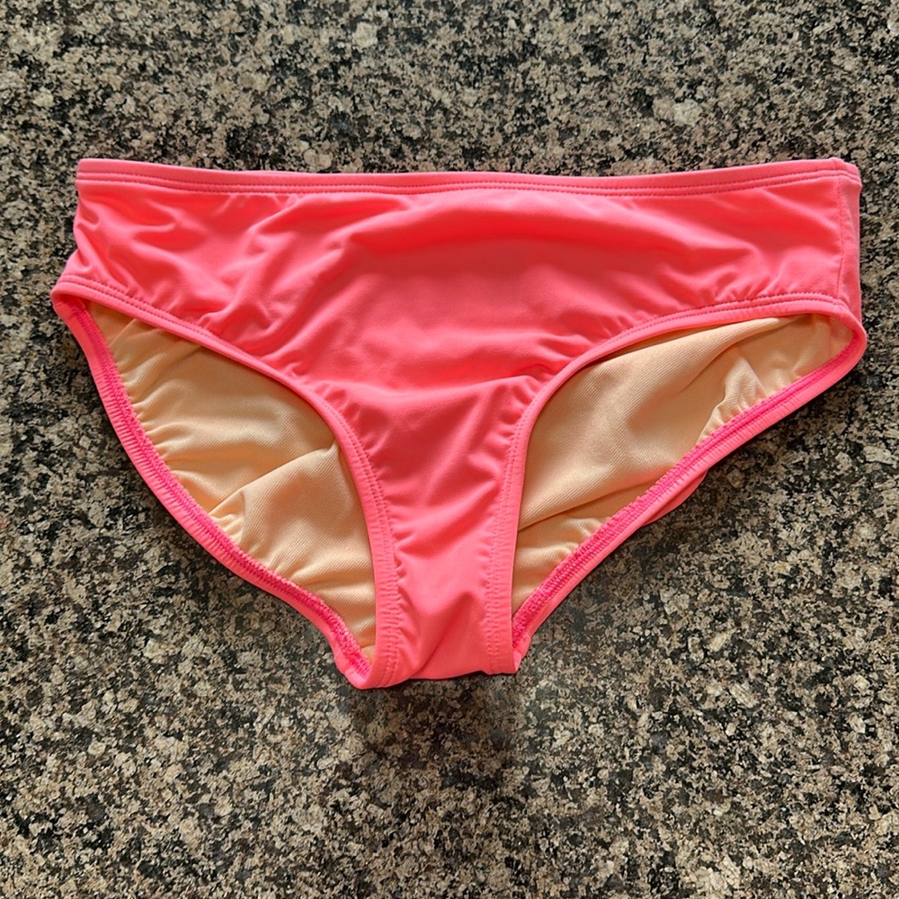 Lands' End Girls' Swim Bottom in Coral. Nearly new